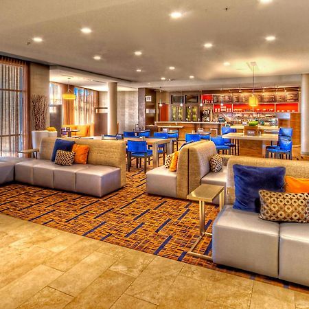 Courtyard By Marriott San Marcos Hotel Exterior photo